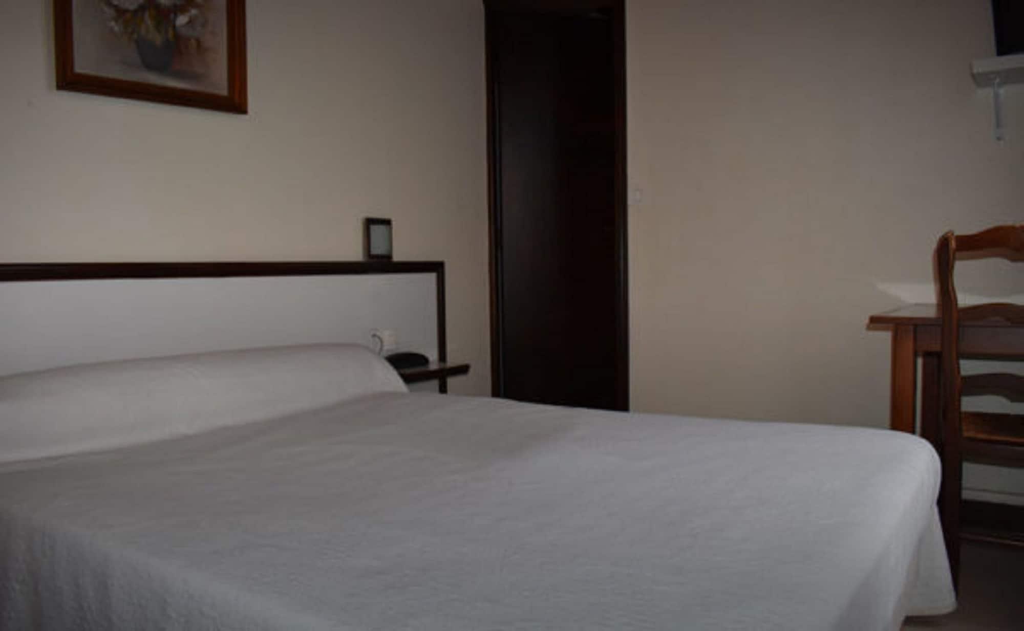 Avenir Hotel Париж Экстерьер фото